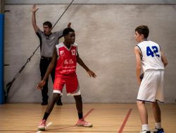 U16Reg_AW116019_008.jpg