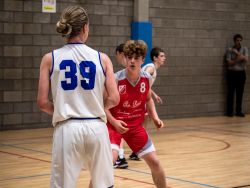 U16Reg_AW116019_019.jpg