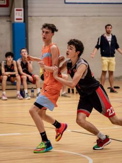 U17Reg_AW114027_001.jpg