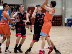 U17Reg_AW114027_009.jpg