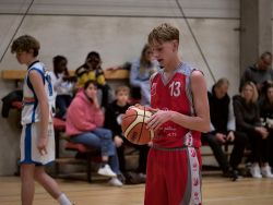 U16Reg_AW116043_013.jpg
