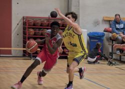 U16Reg_AW149006_012.jpg
