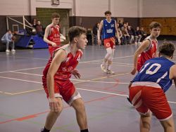 U16Reg_AW149008_020.jpg